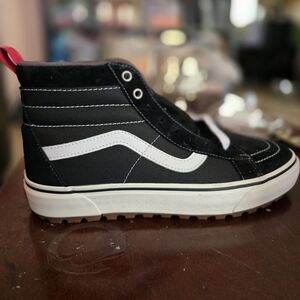 New Vans Sk8 MTE Hi 10.5